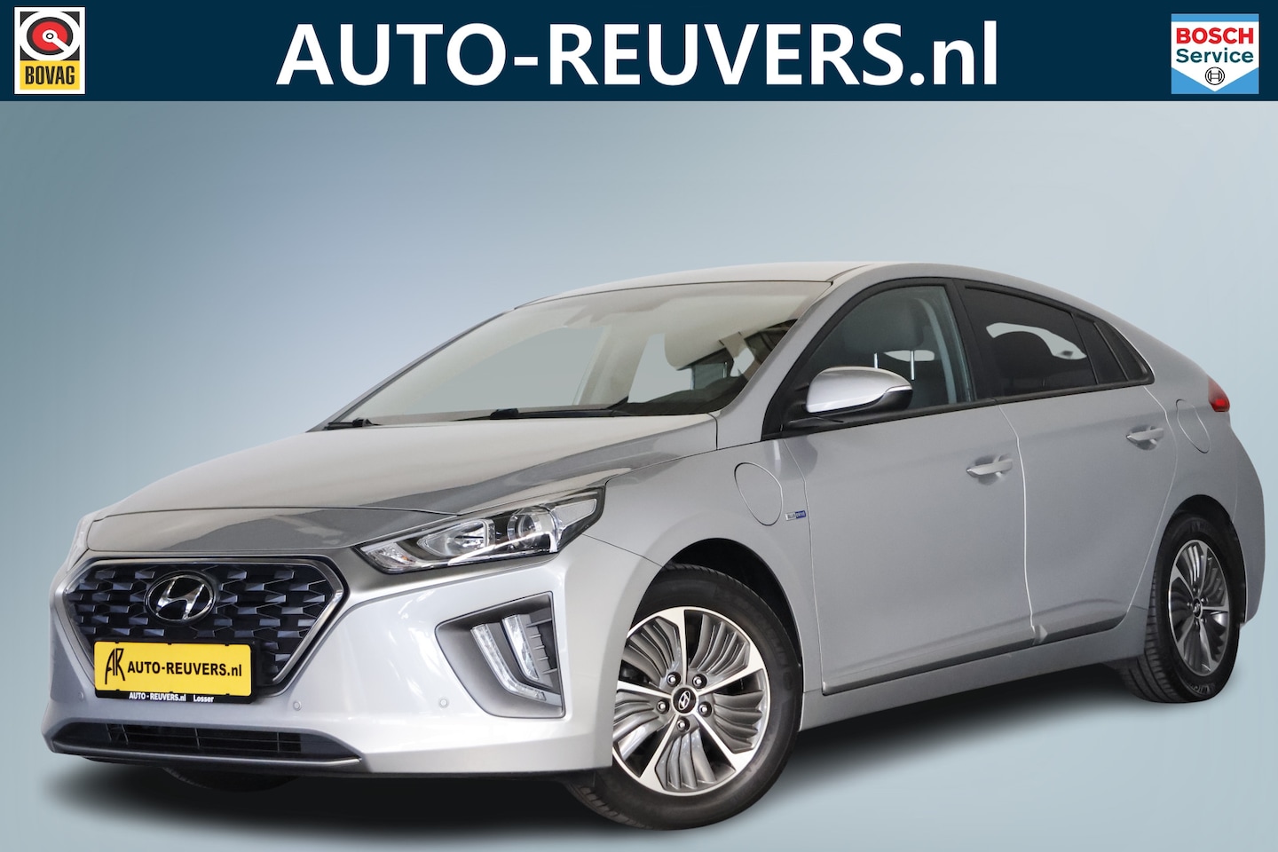 Hyundai IONIQ - 1.6 GDi PHEV Comfort (Plug-in) / CarPlay / Camera / ACC / Winterpakket - AutoWereld.nl