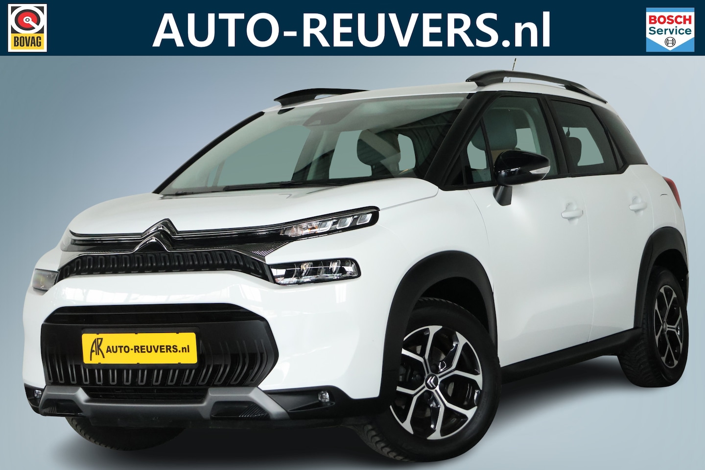 Citroën C3 Aircross - 1.2 PureTech Shine / Automaat / Carplay / Cruise control / Allseason banden / Half Leder - AutoWereld.nl
