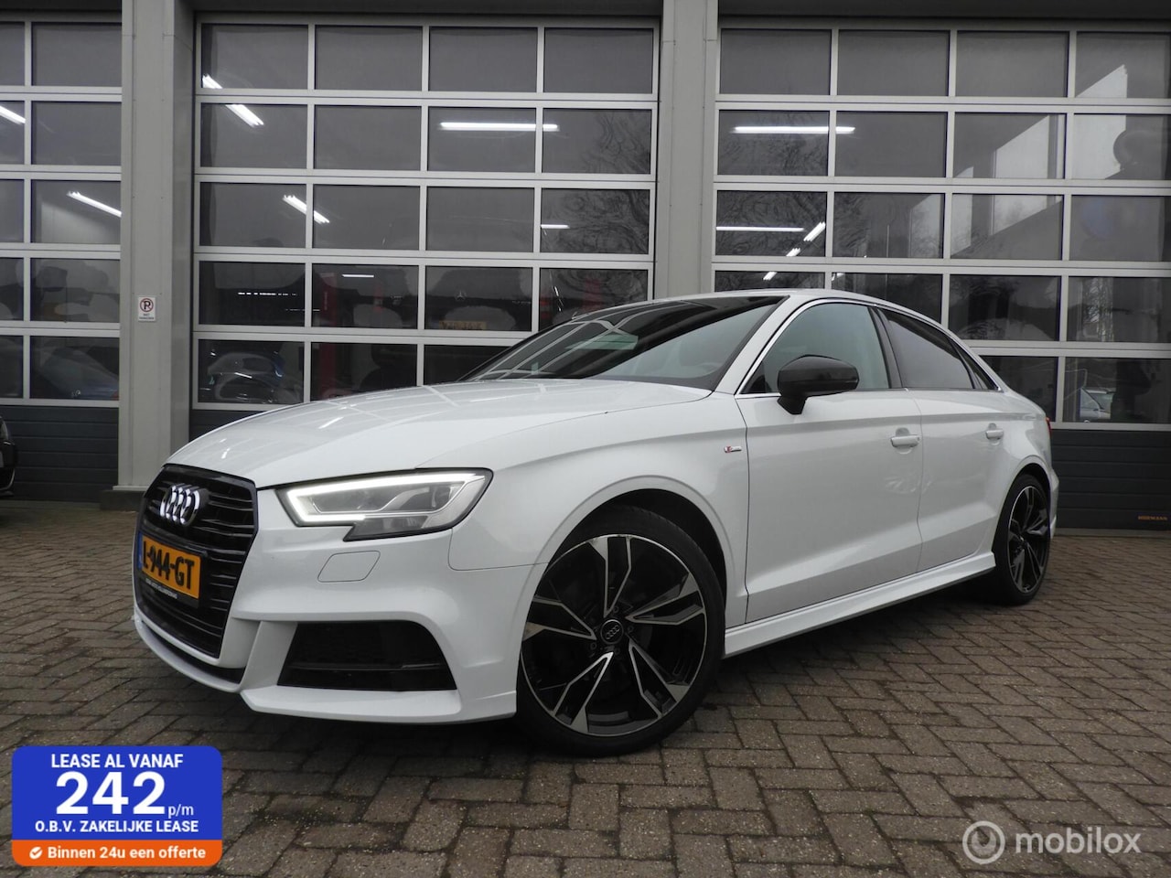 Audi A3 Limousine - 1.4 TFSI S-Line , Xenon , Sportstoelen - AutoWereld.nl