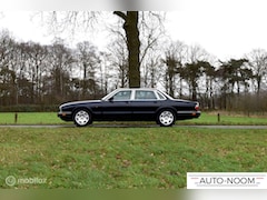 Jaguar XJ - 3.2 V8 Executive