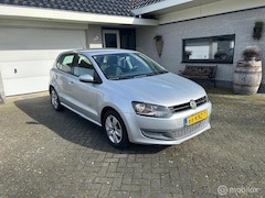 Volkswagen Polo - 1.4-16V Comfortline Airco Cruise nieuwe APK