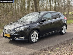 Ford Focus - 1.5 Titanium Edition | Navi | Cruise | Stoelverwm