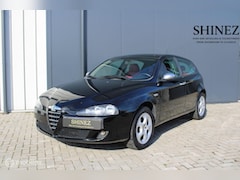 Alfa Romeo 147 - 2.0 Twin Spark | Leder Rood | APK 2026
