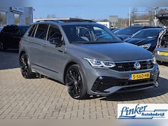 Volkswagen Tiguan - 1.5 TSI R-Line BLACK LINE PANO STOELVERW 20INCH DOLPHIN GREY
