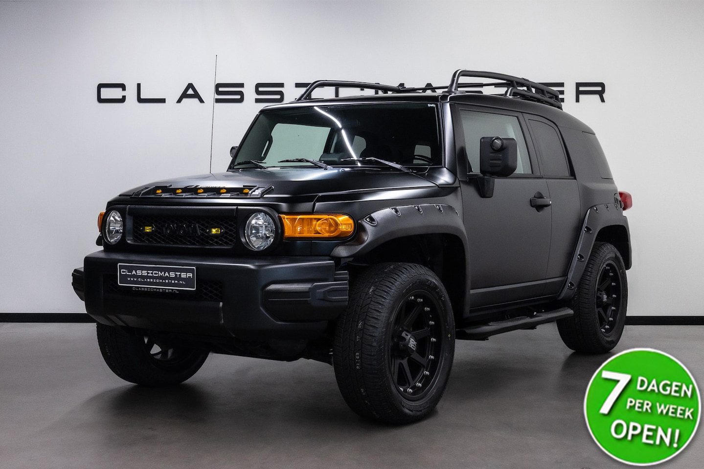 Toyota FJ Cruiser - V6 VVT-i Btw auto, Fiscale waarde € 8.000,- (€ 41.280.99 Ex B.T.W) DEALER AUTO Dealer auto - AutoWereld.nl