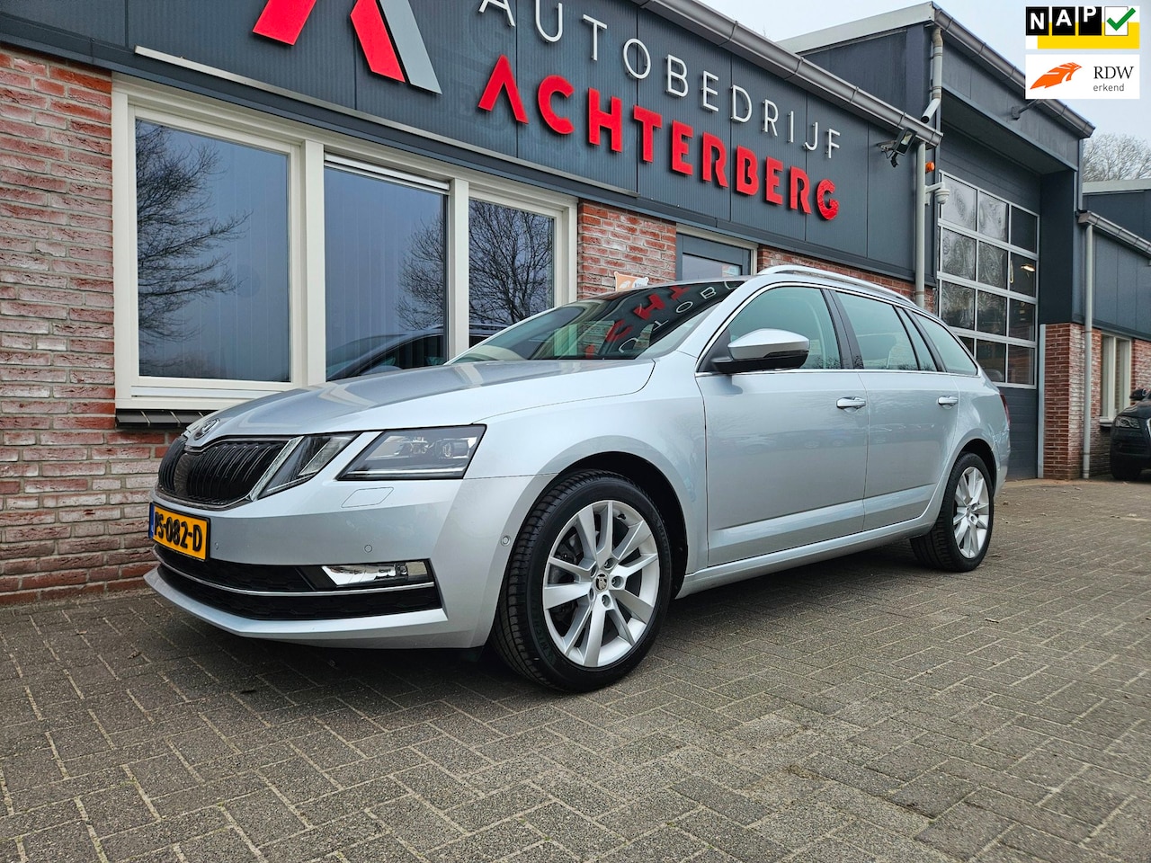 Skoda Octavia Combi - 1.0 TSI Greentech Style Business Carplay! LED! Navigatie! Mooie/Nette Auto! Airco/Clima! N - AutoWereld.nl