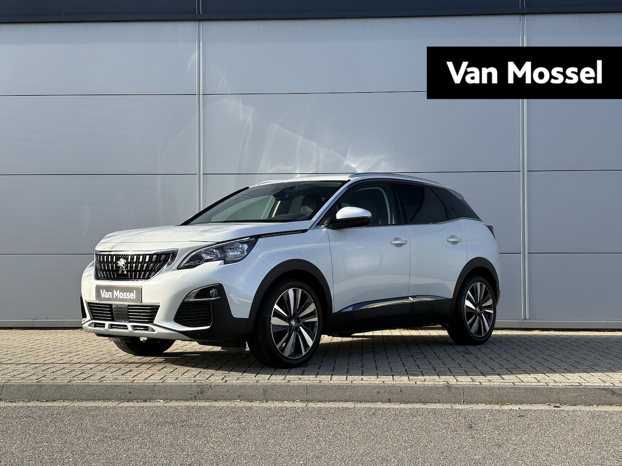 Peugeot 3008 - 1.2 PureTech Blue Lease Premium | Automaat | Elektrische kofferklep | Camera | Navigatie | - AutoWereld.nl