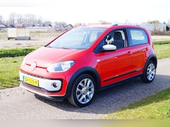 Volkswagen Up! - 1.0 Cross Up Automaat 37.000km