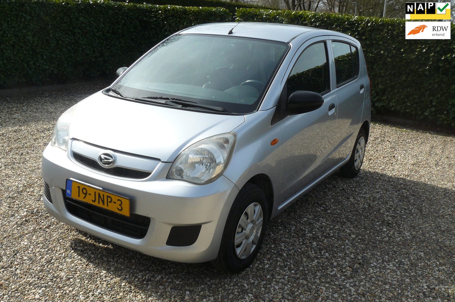 Daihatsu Cuore - 1.0 Clever apk 18-3-2027 174102 km NAP - AutoWereld.nl