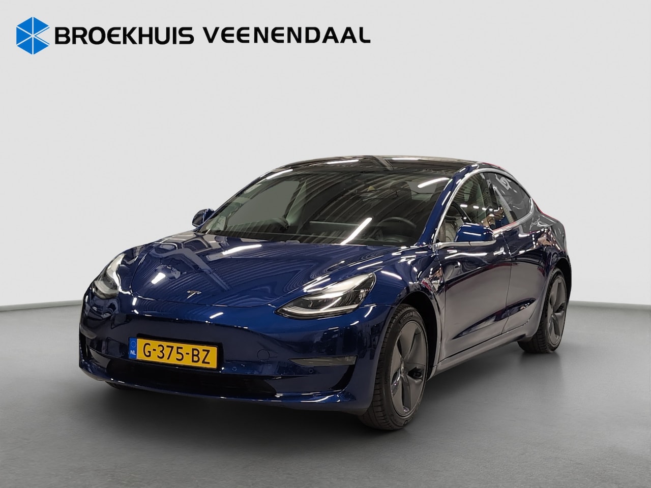 Tesla Model 3 - Standard RWD Plus 60 kWh | Org. NL | Auto Pilot | Panoramadak | Leder | | Audio installati - AutoWereld.nl