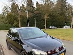 Volkswagen Golf - 2.0 GTI