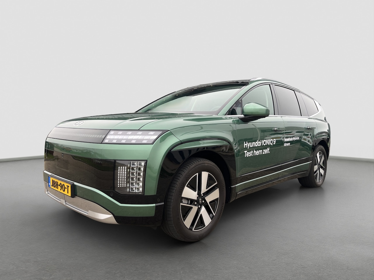 Hyundai IONIQ 9 - Connect+ AWD 7p. 110.3 kWh | Premium Audio | Adaptive cruise control | Dodehoek detectie | - AutoWereld.nl