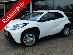 Toyota Aygo X - 1.0 VVT-i MT Play