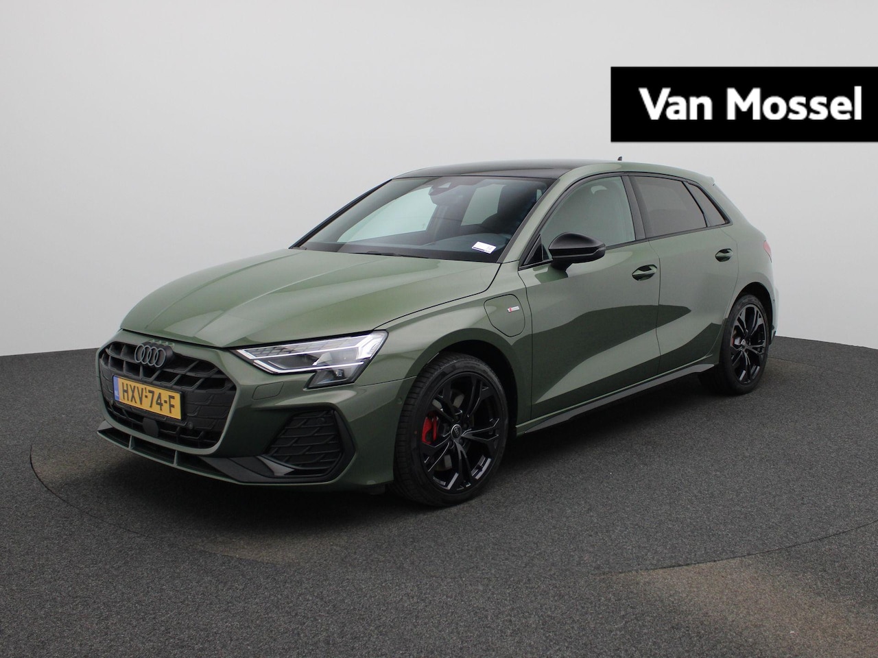 Audi A3 Sportback - 45 TFSI e S edition Competition 272 PK | S-line | Automaat | Panoramadak | Camera | Adapti - AutoWereld.nl