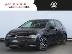 Volkswagen Golf - 1.4 eHybrid Style 204PK DSG | Led | Trekhaak | Head-up display | Stoelverwarming | Side as