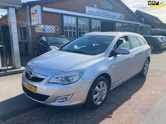 Opel Astra Sports Tourer - 1.4 Turbo Cosmo