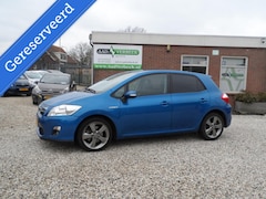 Toyota Auris - 1.8 Full Hybrid Executive Business