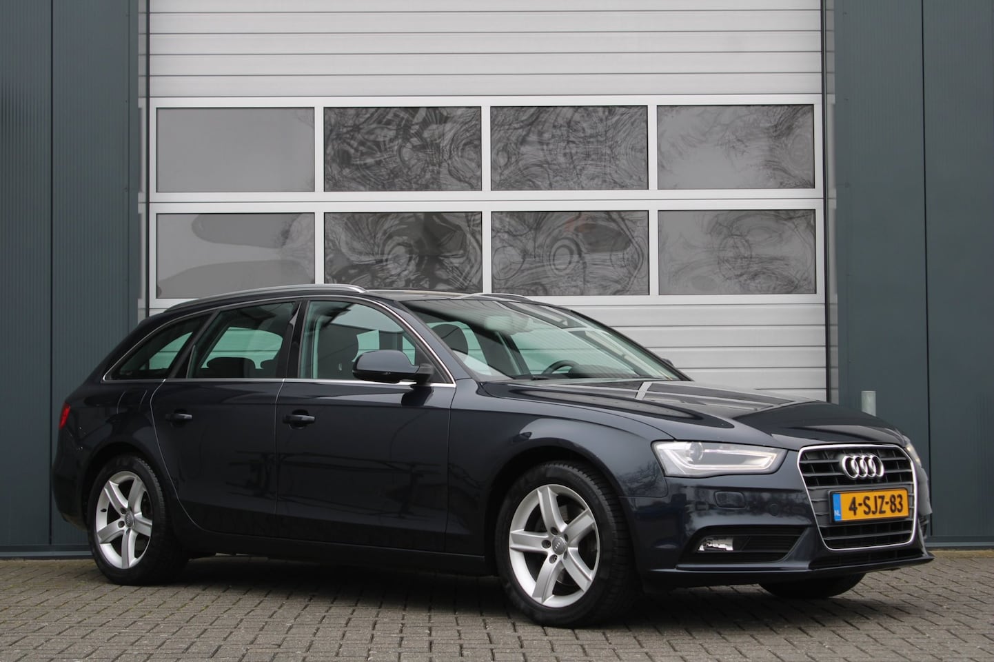 Audi A4 Avant - 1.8 TFSI Business Edition Automaat Clima/Cruise/Bi-Xenon/PDC/Navi/Bluetooth/LED/RadioCD.AU - AutoWereld.nl
