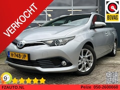 Toyota Auris Touring Sports - 1.8 Hybrid Dynamic - Navigatie - Climate Control - Lichtmetalen velgen