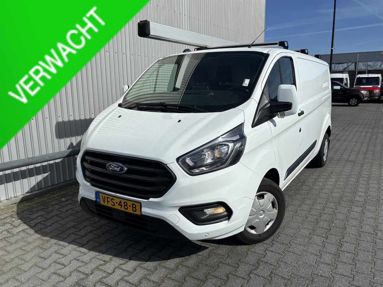 Ford Transit Custom - 300 2.0 TDCI L2H1*A/C*CRUISE*NAVI*IMPERIAAL* - AutoWereld.nl