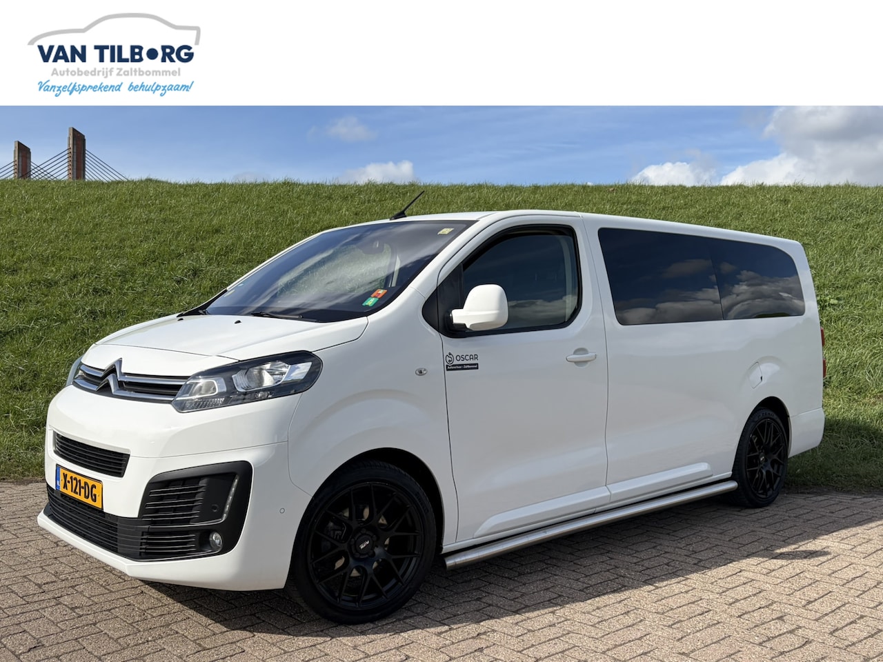 Citroën Jumpy - 9 Persoons L3 | 2.0 BlueHDi 150 M S&S Business NAV | TREKH. | SIDEBARS | *STOELVW* | GRIP - AutoWereld.nl