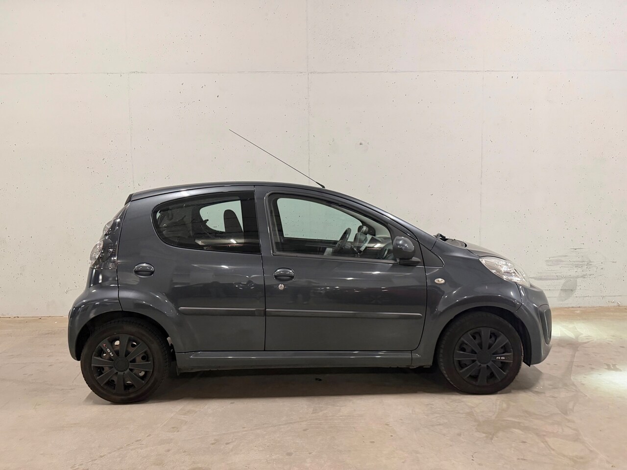 Citroën C1 - 1.0 Collection 5drs. Airco APK NAP Navi Camera - AutoWereld.nl