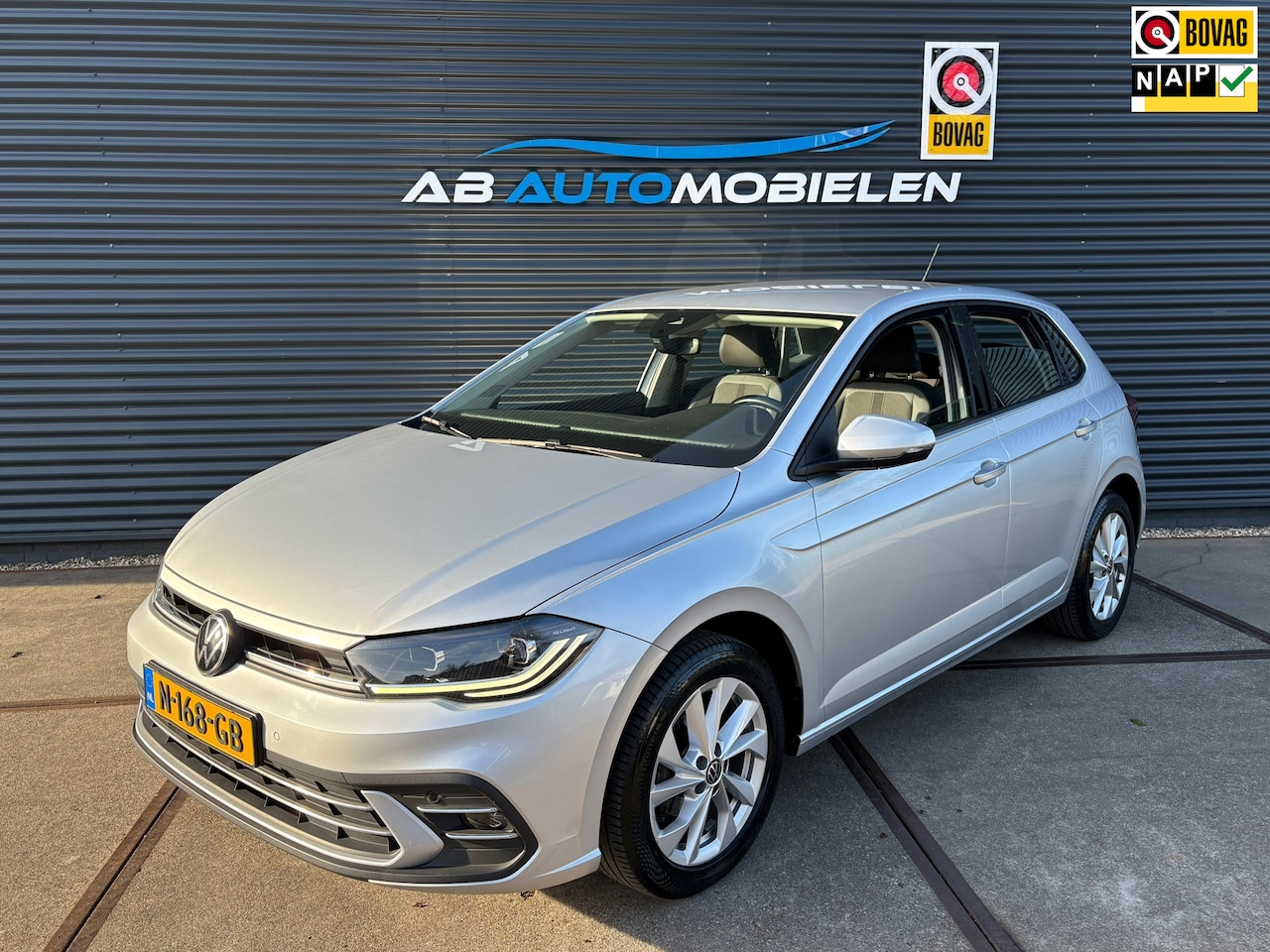 Volkswagen Polo - 1.0 TSI Style IQ LIGHT/ CARPLAY - AutoWereld.nl