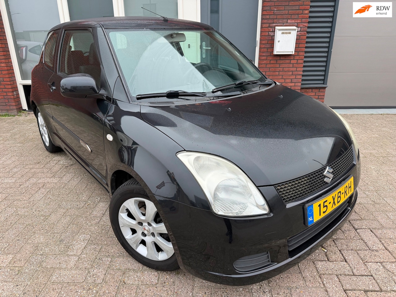 Suzuki Swift - 1.3 GLS / LM / NAP - AutoWereld.nl