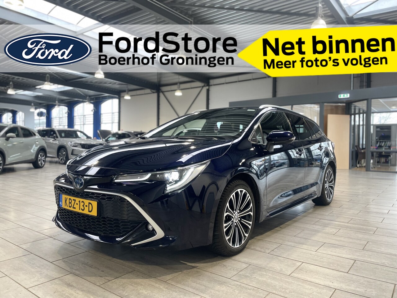 Toyota Corolla Touring Sports - 1.8 Hybrid Executive | Trekhaak | Leer | Adapt. cruise | Stoelverw. | El. a. klep | Dodeho - AutoWereld.nl