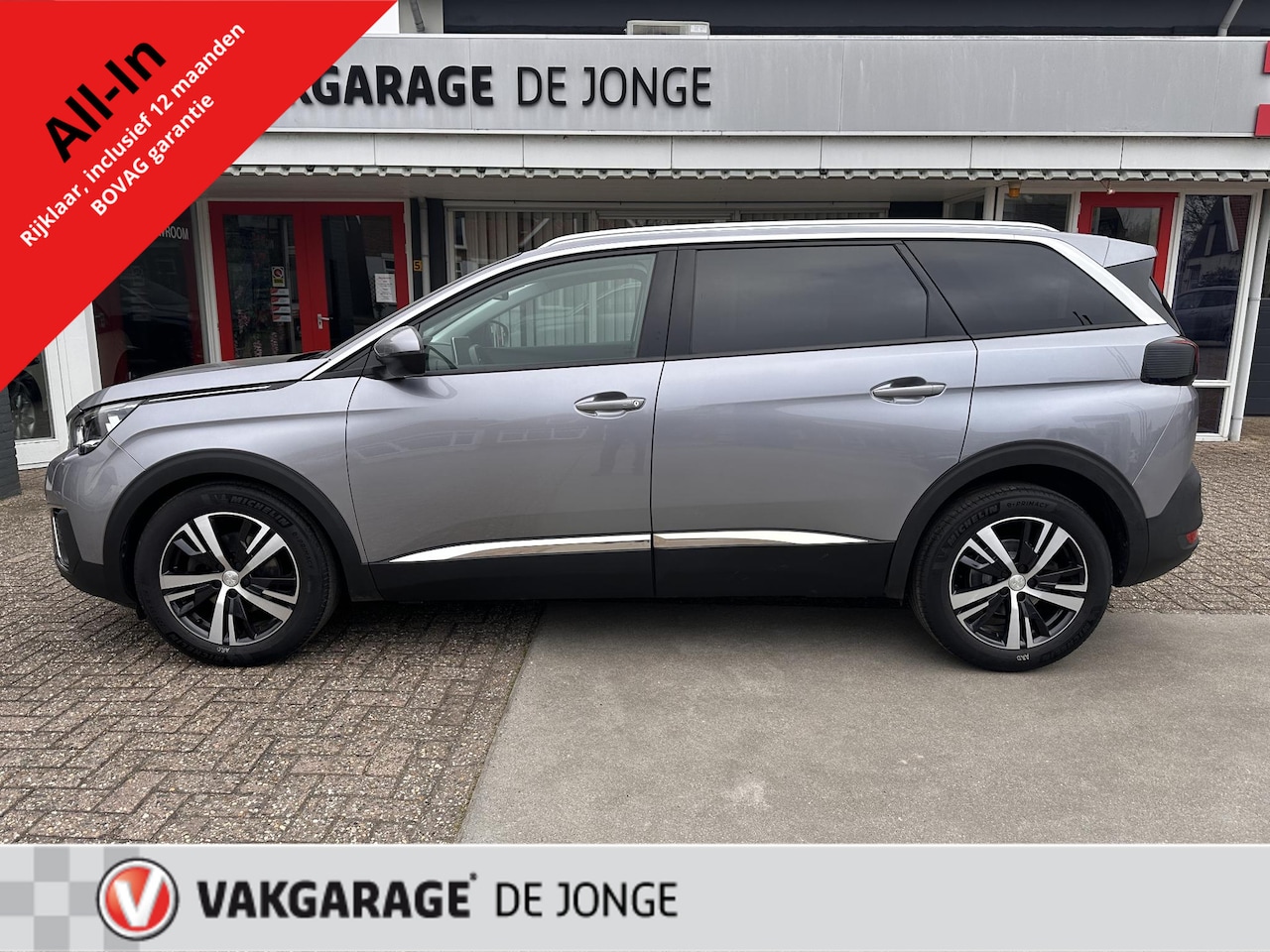 Peugeot 5008 - 1.2 PureTech *NAVI*CAM*HAAK*CRUISE*ECC*CARPLAY*7P - AutoWereld.nl