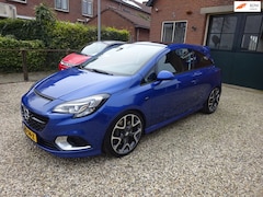 Opel Corsa - 1.6 Turbo OPC Climate controle, Achteruitrijcamera, Lederen bekleding