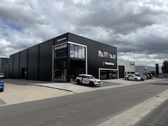 MINI Countryman - 2.0 Cooper SE ALL4 Pano/Leder/H&K/Camera/elec stoel