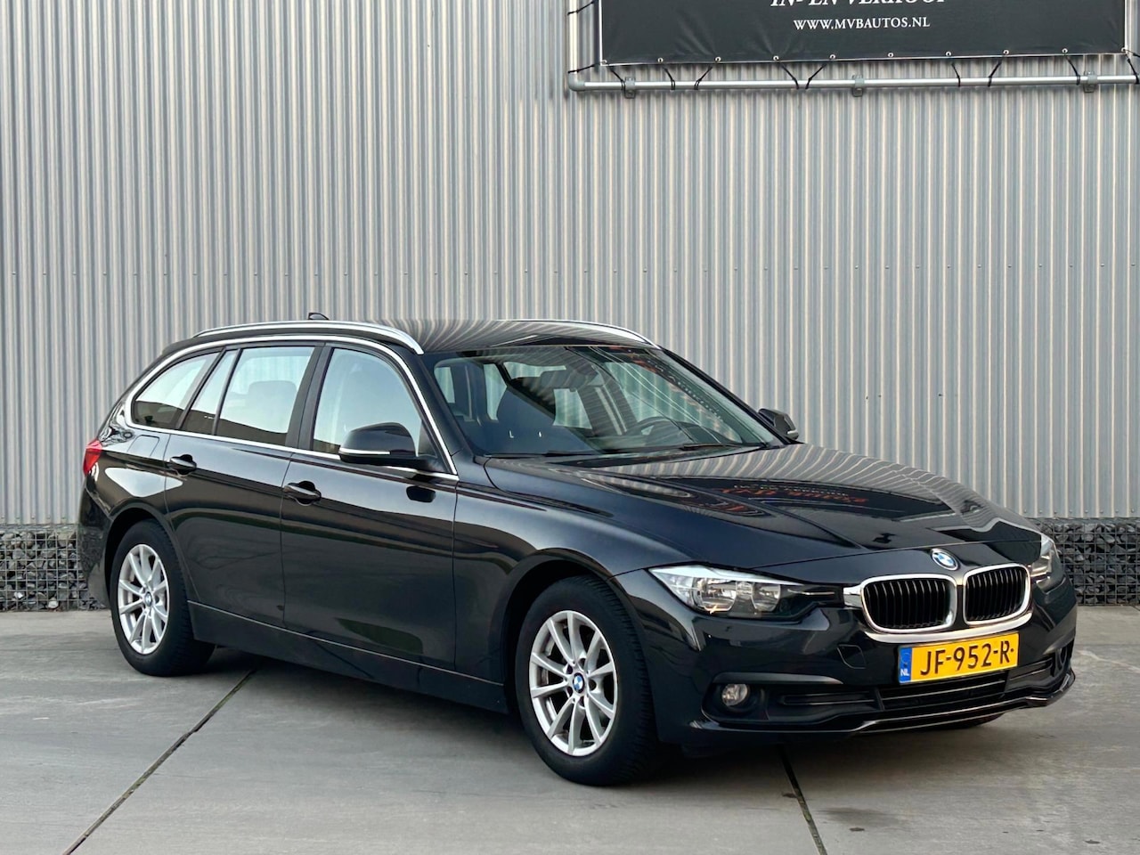 BMW 3-serie Touring - 318i Essential 318i Essential, Navi, Clima, Cruise, NAP - AutoWereld.nl