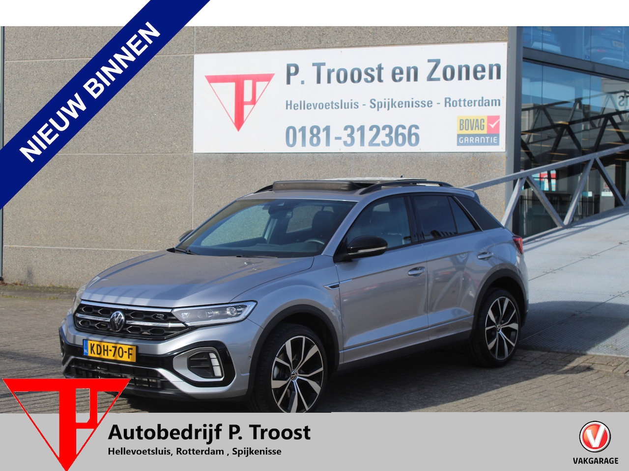 Volkswagen T-Roc - 1.5 TSI R-Line Panoramadak/ IQ.Light/Stoelverwarming/Achteruitrijcamera/Apple carplay/Adap - AutoWereld.nl