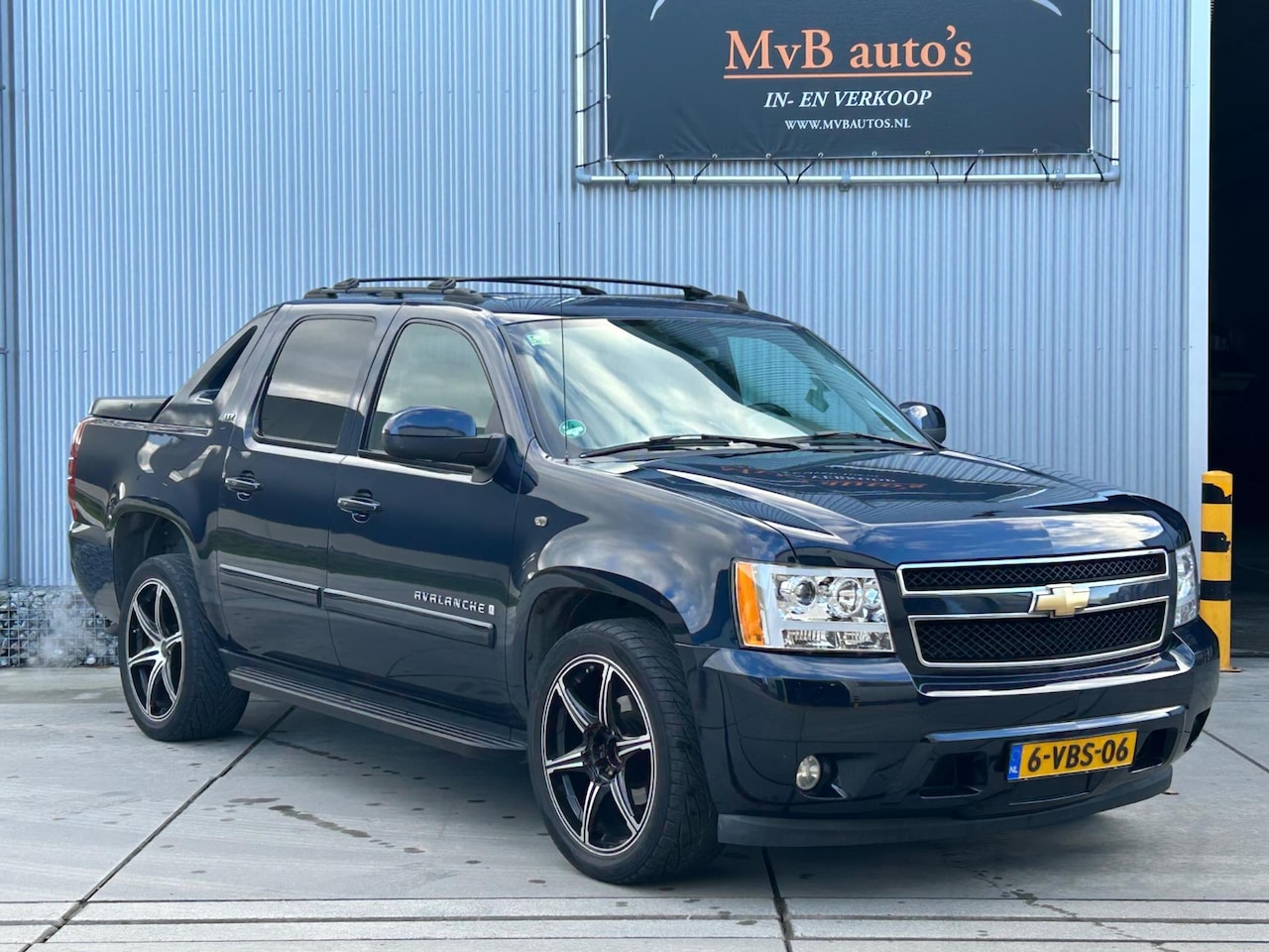 Chevrolet Avalanche - USA 5.3 V8 4WD, Clima, Cruise, Navi, Camera, 4-11-2026 APK, Youngtimer - AutoWereld.nl