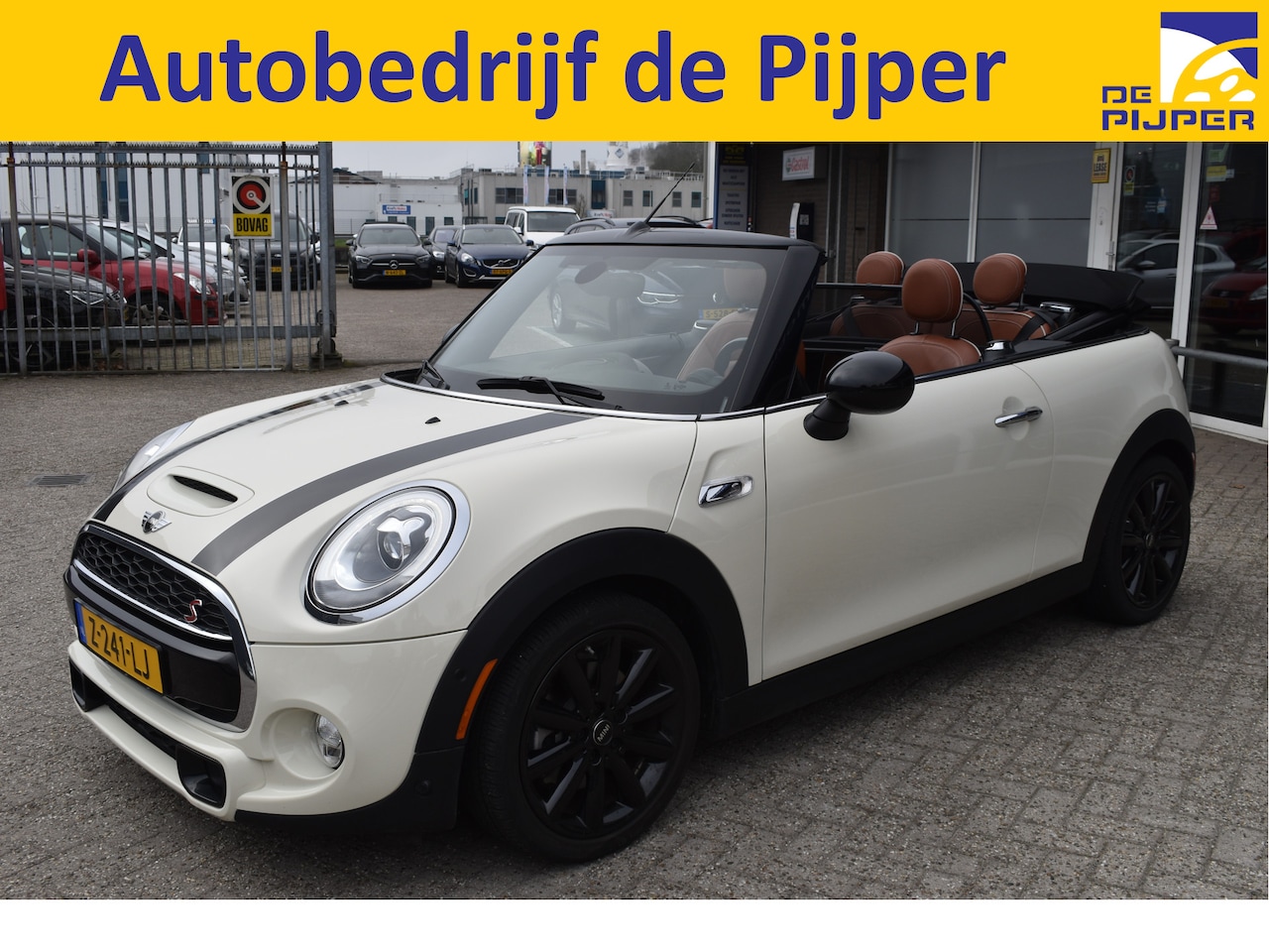 MINI Cabrio - 2.0 Cooper S Chili Serious Business Mini 2.0 Cooper S Chili Serious Business ,UNIEKE AUTO MET 24997 KM , BOEKJES,NAP EN ONDERH - AutoWereld.nl