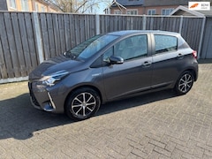 Toyota Yaris - 1.5 Hybrid Design Sport clima cruise control