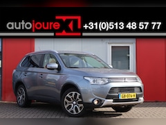Mitsubishi Outlander - 2.0 PHEV Instyle X-Line | Origineel NL | Schuif-/kanteldak | Camera | Trekhaak |