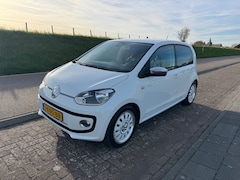 Volkswagen Up! - 1.0 high up! BlueMotion