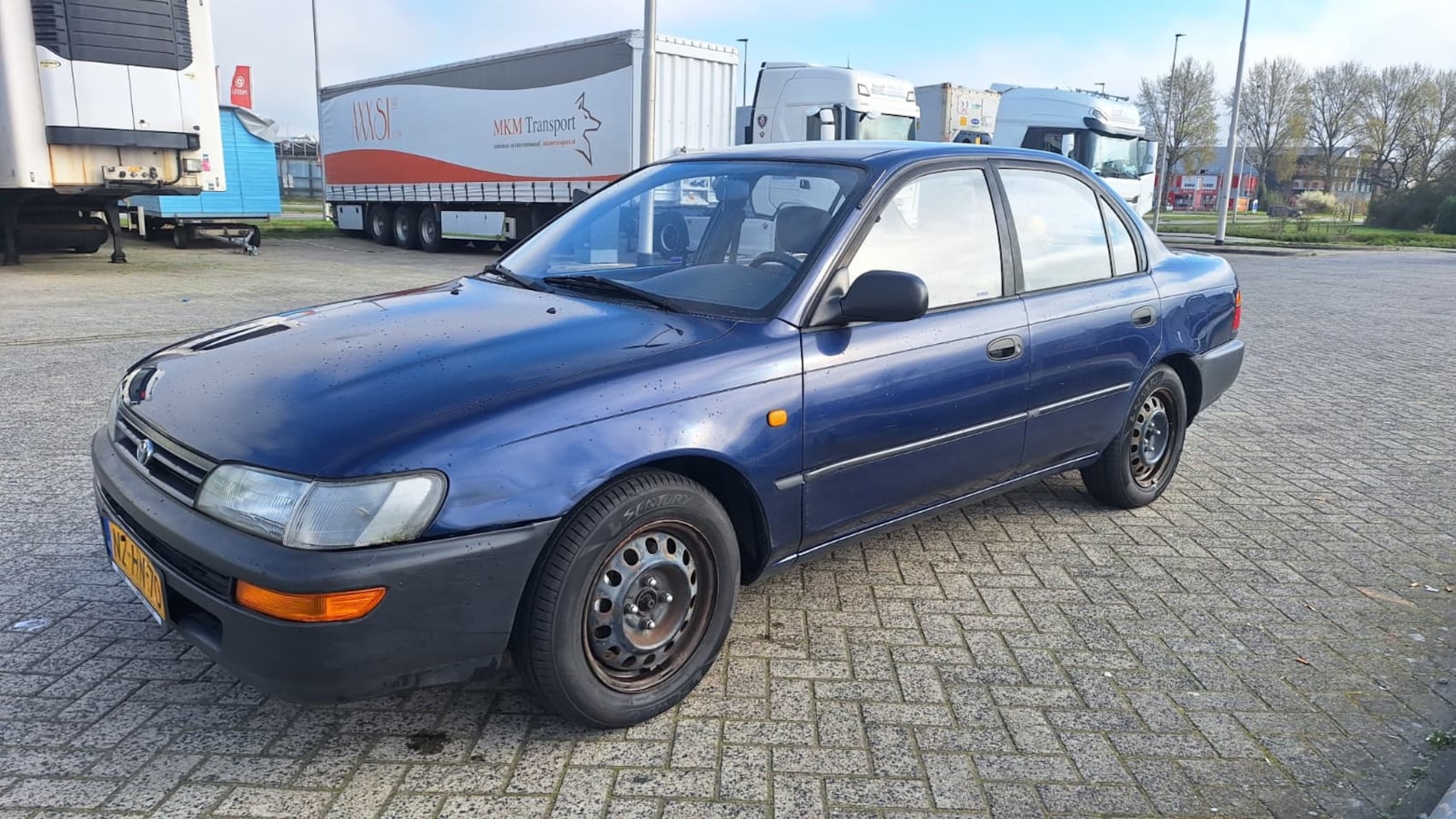 TOYOTA COROLLA 1.3 SEDAN AUT