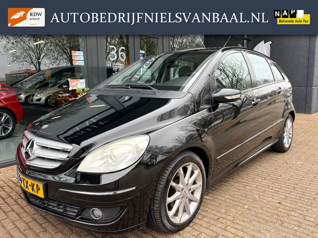 Mercedes-Benz B-klasse - 170 Automaat/75Dkm NAP/Airco/lm-velg - AutoWereld.nl