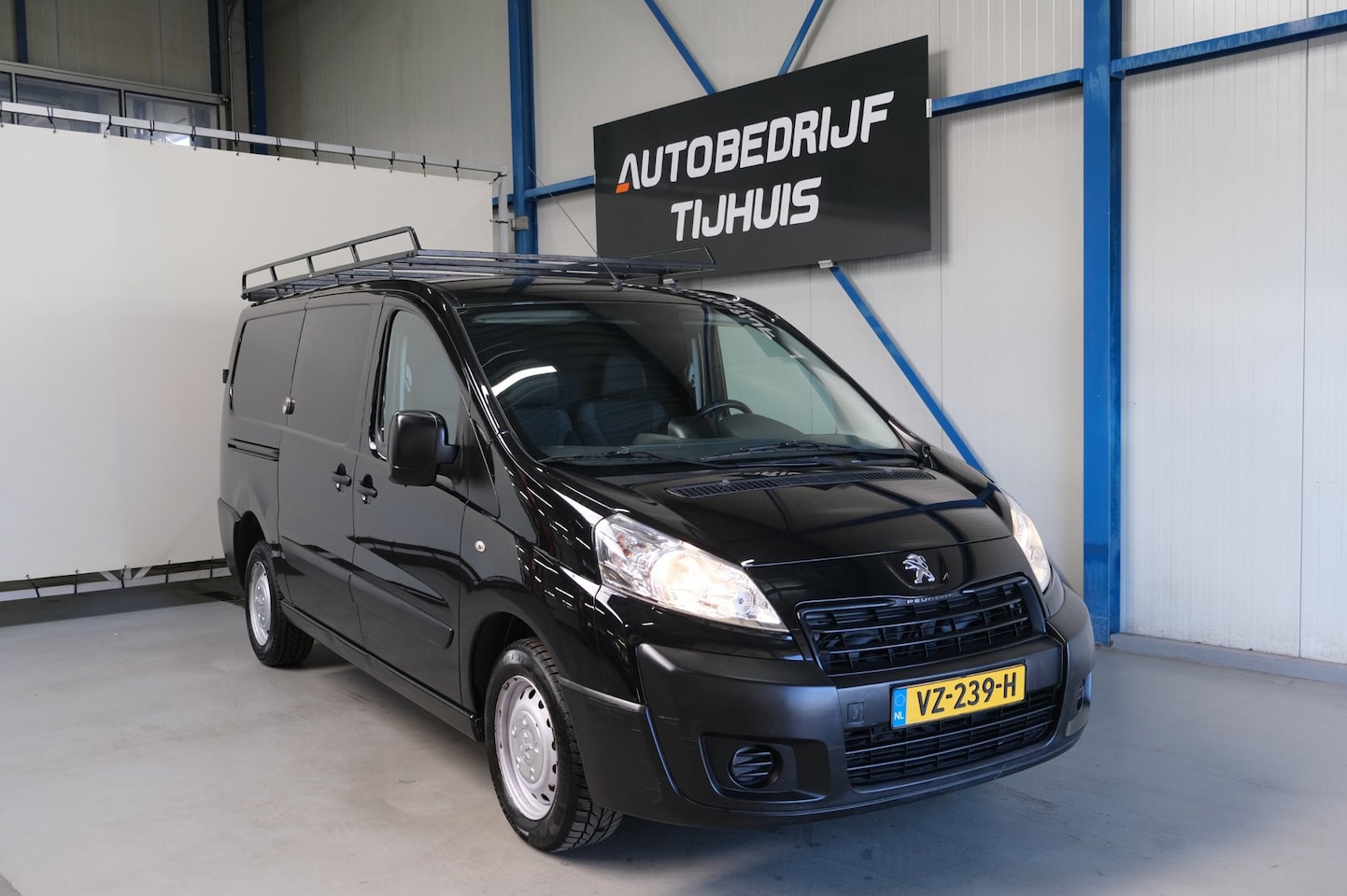 Peugeot Expert - 229 2.0 HDI L2H1 Navteq 2 > MARGE < - N.A.P. Airco, Trekhaak. - AutoWereld.nl