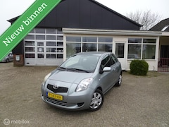 Toyota Yaris - NIEUWE KOPPELING) 1.3 VVTi Luna