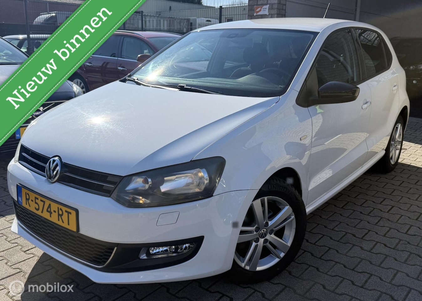 Volkswagen Polo - 1.2-12V BlueMotion Match Uitvoering / NAVI - AutoWereld.nl