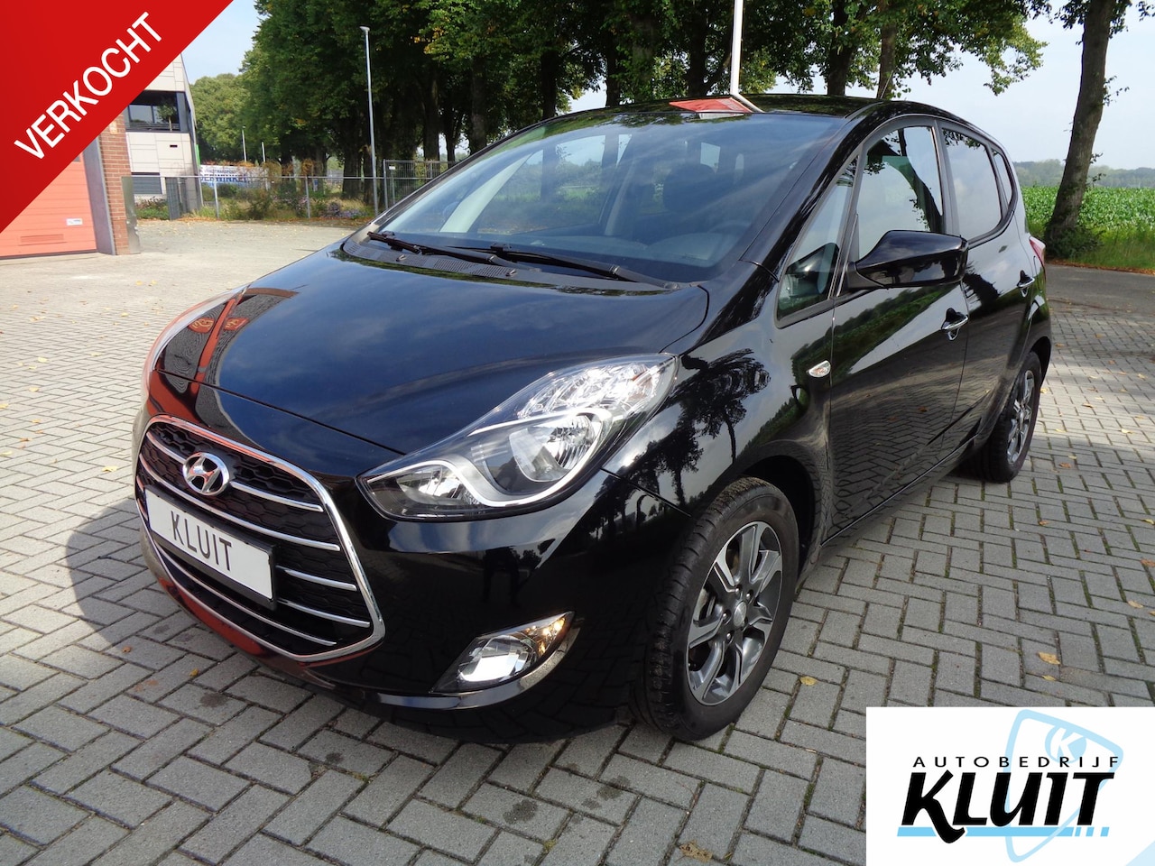 Hyundai ix20 - 1.6i Go! 125PK Stoel en stuurverwarming - AutoWereld.nl