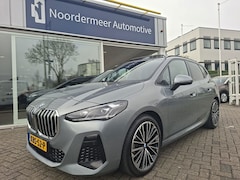 BMW 2-serie Active Tourer - 218i M- sport leer / camera / panoramadak / HD / navigatie / harman kardon