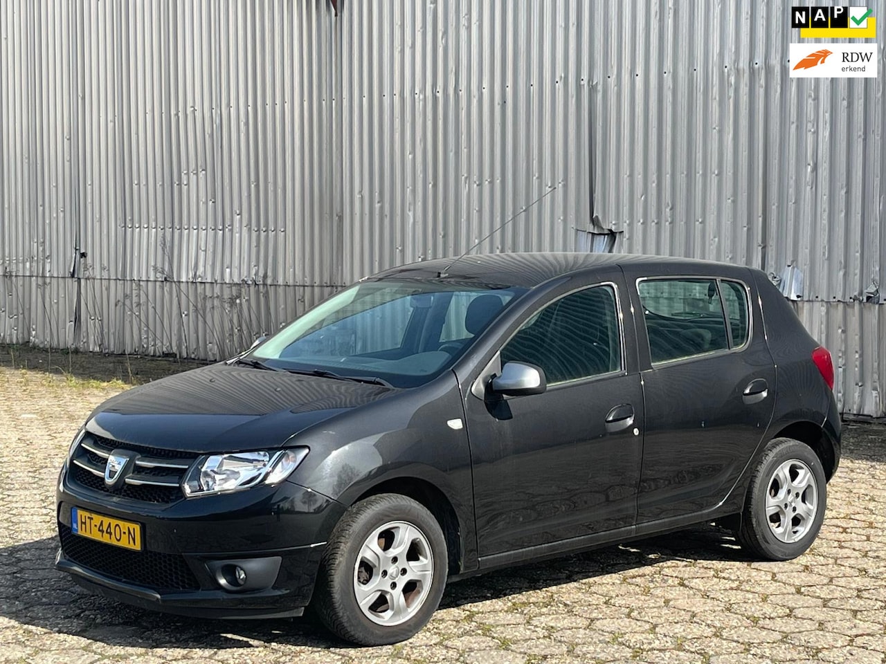 Dacia Sandero - 0.9 Tce 10th Anniversary 0.9 TCe 10th Anniversary - AutoWereld.nl