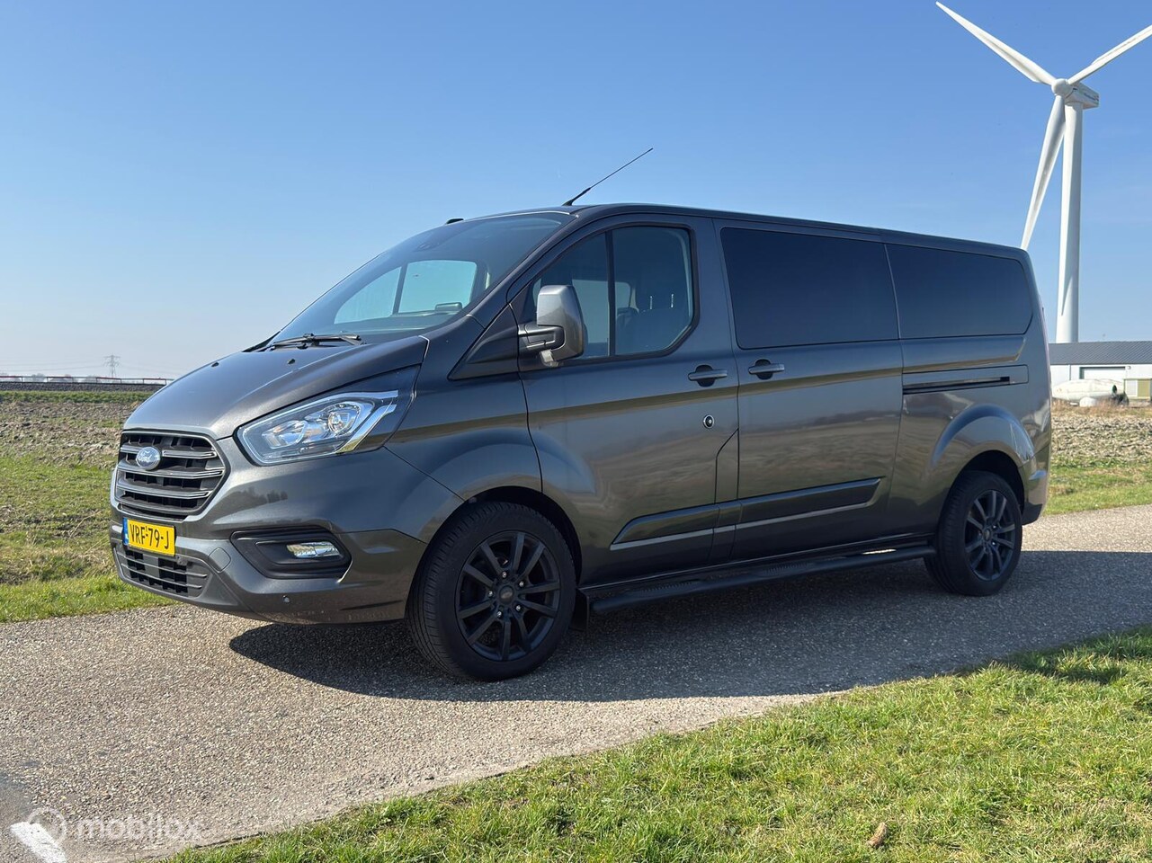 Ford Transit Custom - 320 2.0 TDCI L2H1 Trend DC automaat luxe - AutoWereld.nl