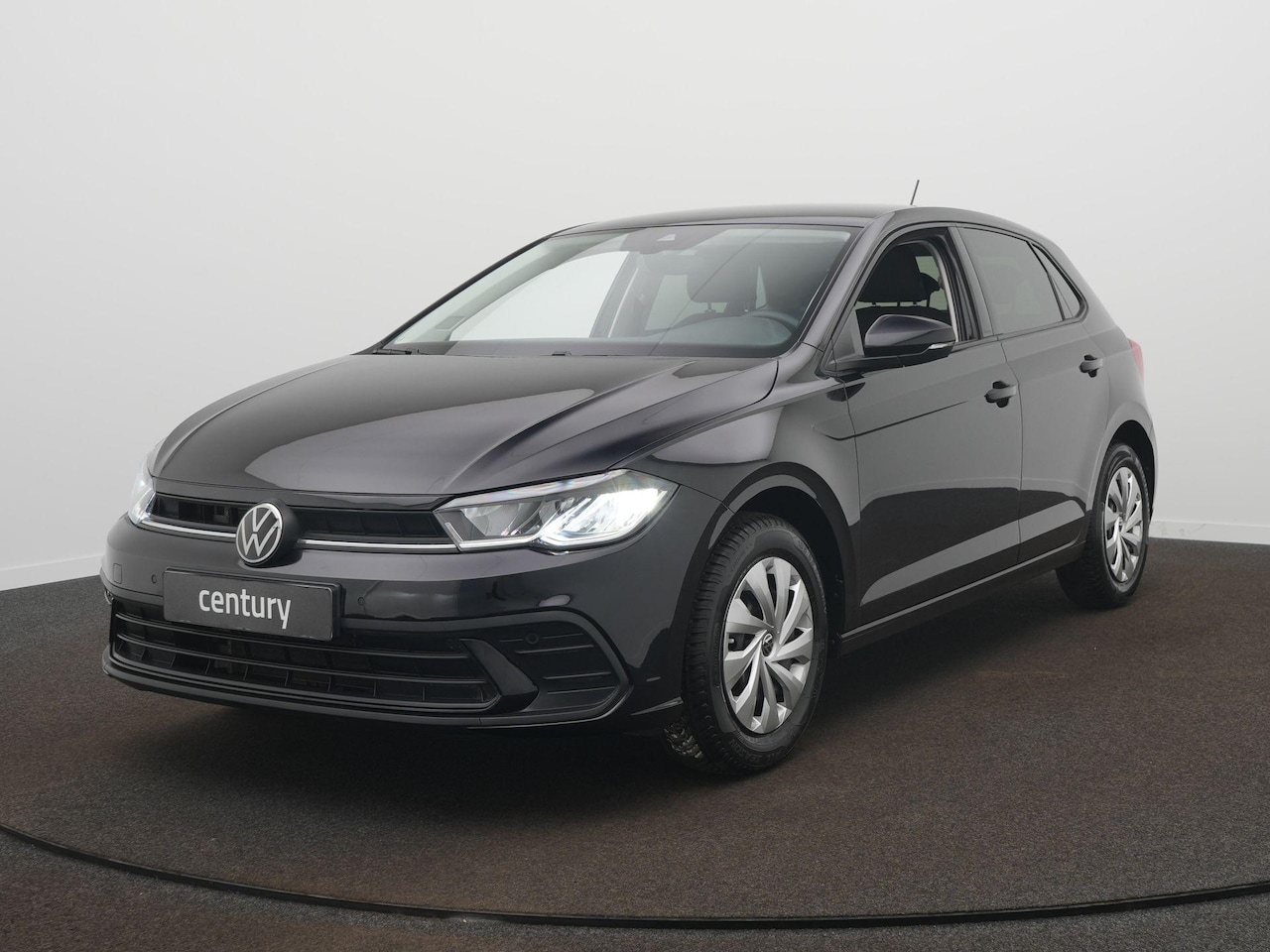 Volkswagen Polo - 1.0 TSI Life Automaat - Navigatie - Stoelverwarming - Pdc - AutoWereld.nl