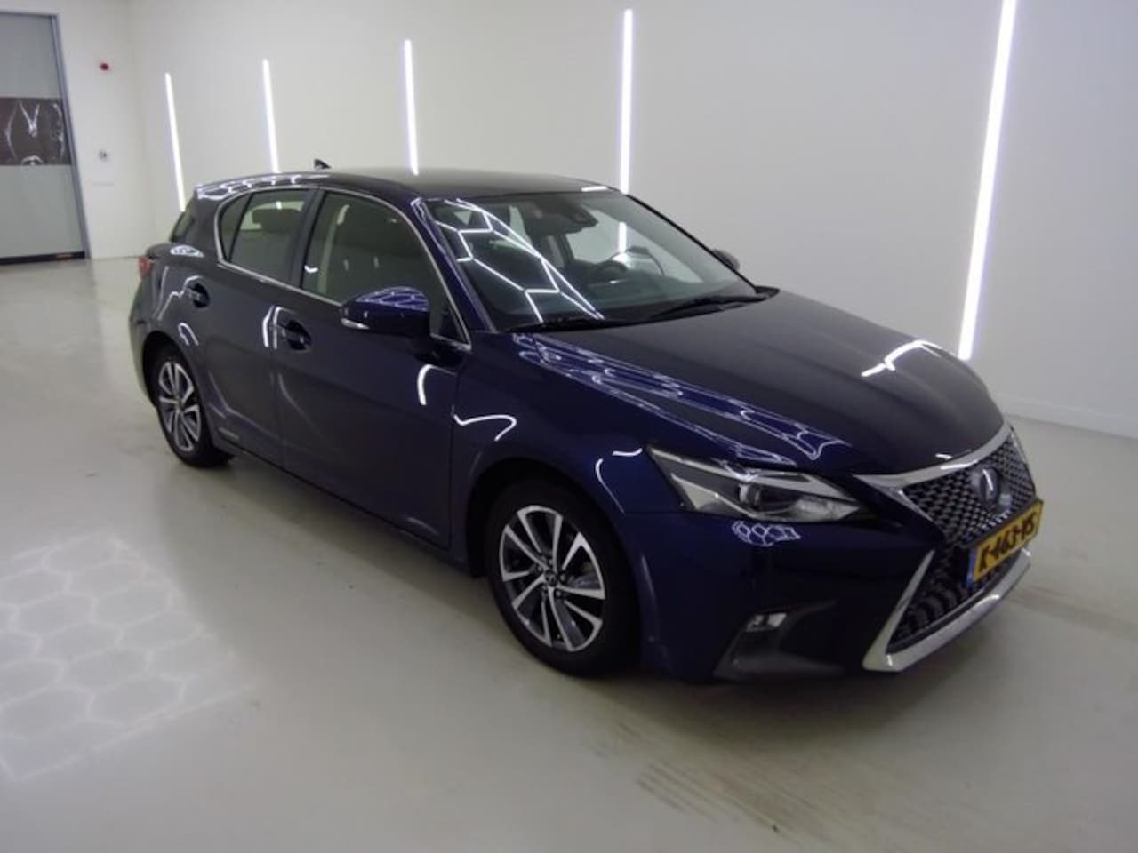 Lexus CT 200h - | 100 PK | Ultimate Edition | 79.000 km! | *Wordt verwacht* - AutoWereld.nl